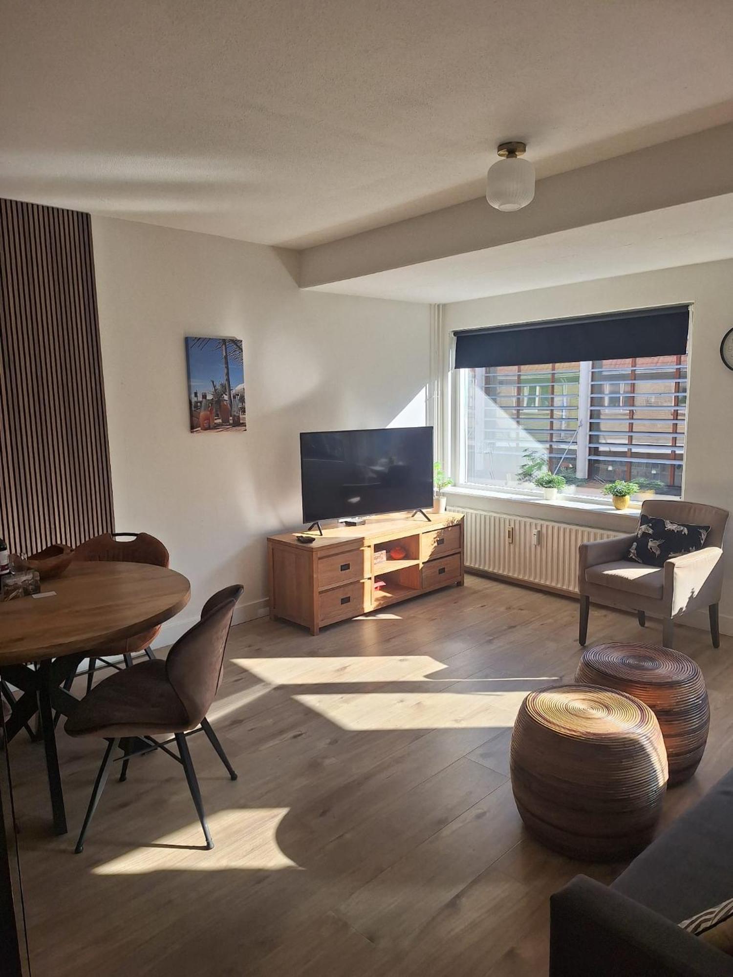 Apartment Duinvos 150M From The Beach Noordwijk Luaran gambar