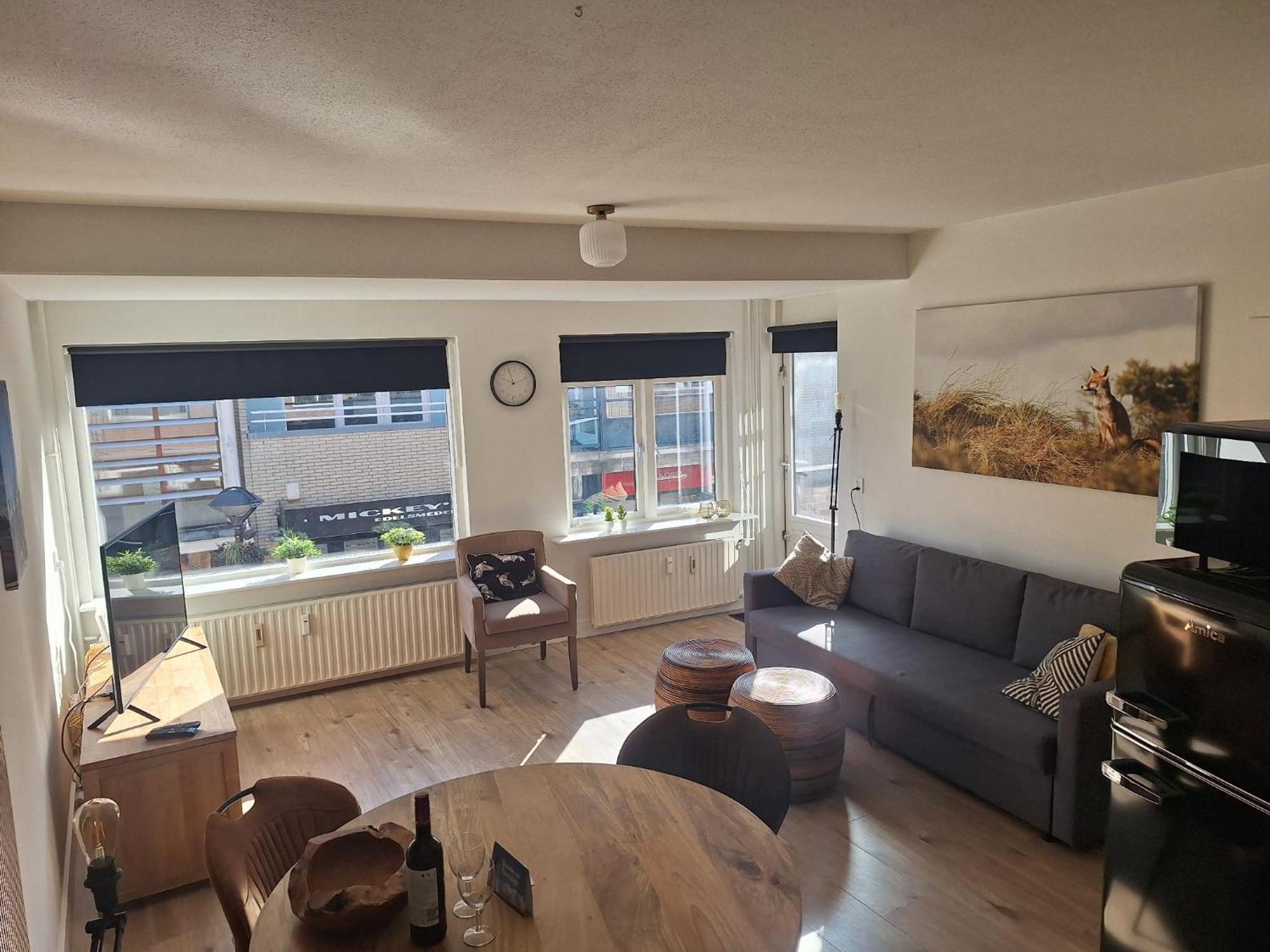 Apartment Duinvos 150M From The Beach Noordwijk Luaran gambar